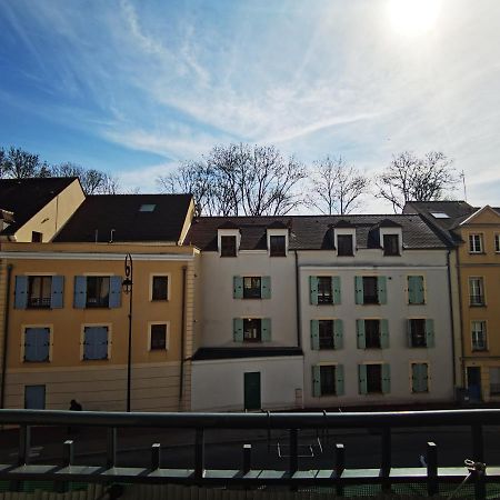 Versailles Trip Appartement Buc  Eksteriør billede